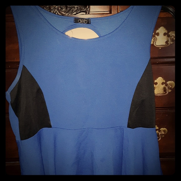 Womans plus size peek hole back top - Picture 1 of 5